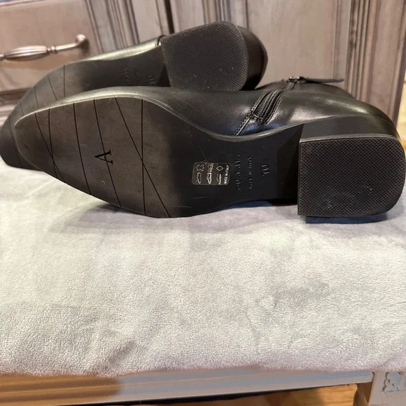 Aquatalia Black Ankle Boots - Picture 3 of 4